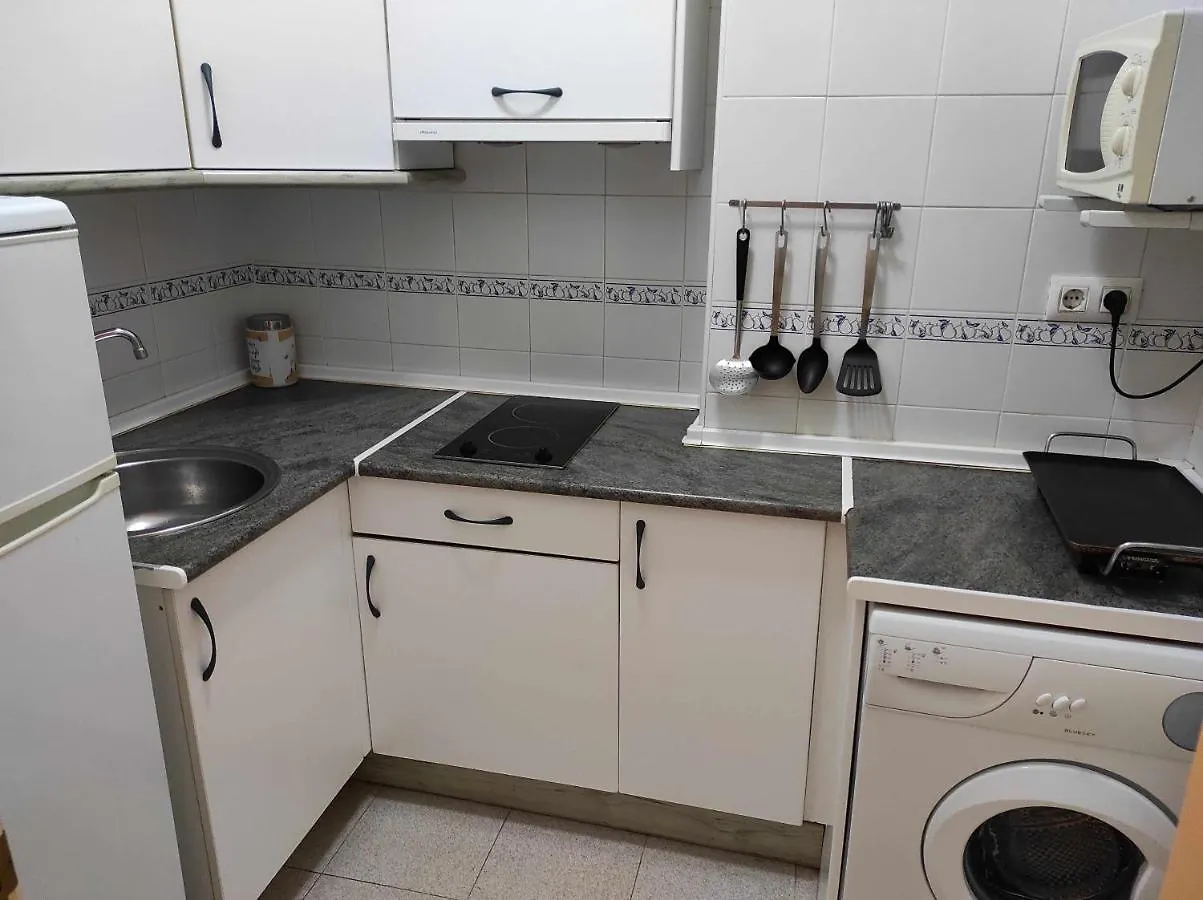 公寓 Apartamento Centrico Con Garaje Y Cercano A La Pl 萨阿拉德洛斯阿图内斯