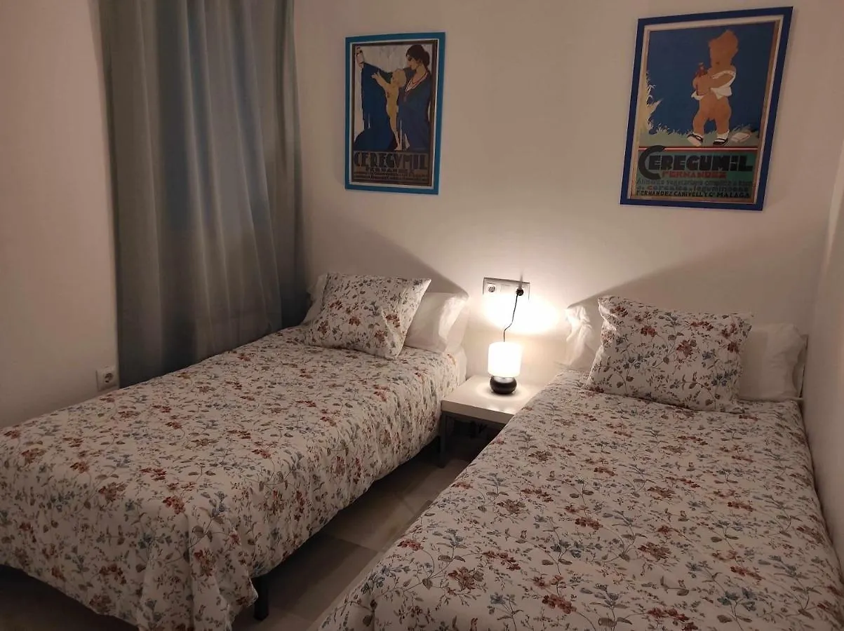 Apartamento Centrico Con Garaje Y Cercano A La Pl 萨阿拉德洛斯阿图内斯 公寓